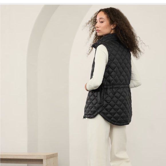 Athleta Black Vest NWT - Picture 1 of 4